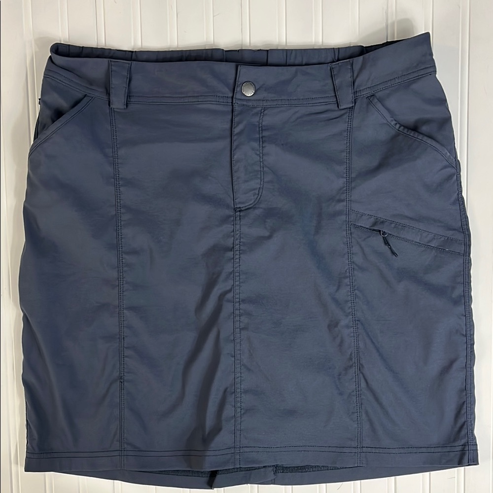 Duluth Trading Womens skort size 18
